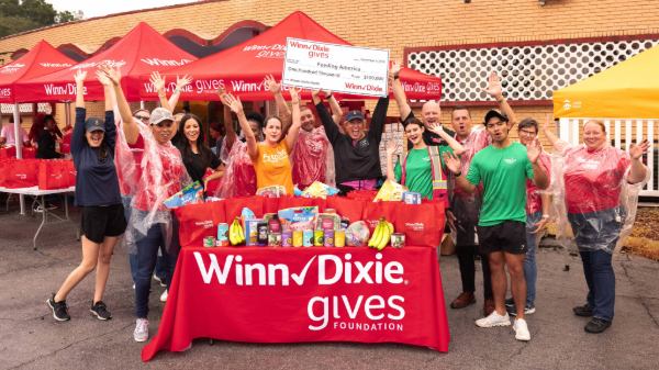 Winn-Dixie celebrates 100th anniversary with Hunger Action Month donations