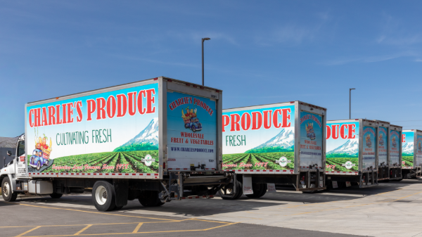 Charlie’s Produce strengthens Arizona market