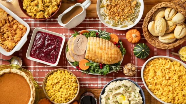 Costco offers gourmet Thanksgiving meal for under $200